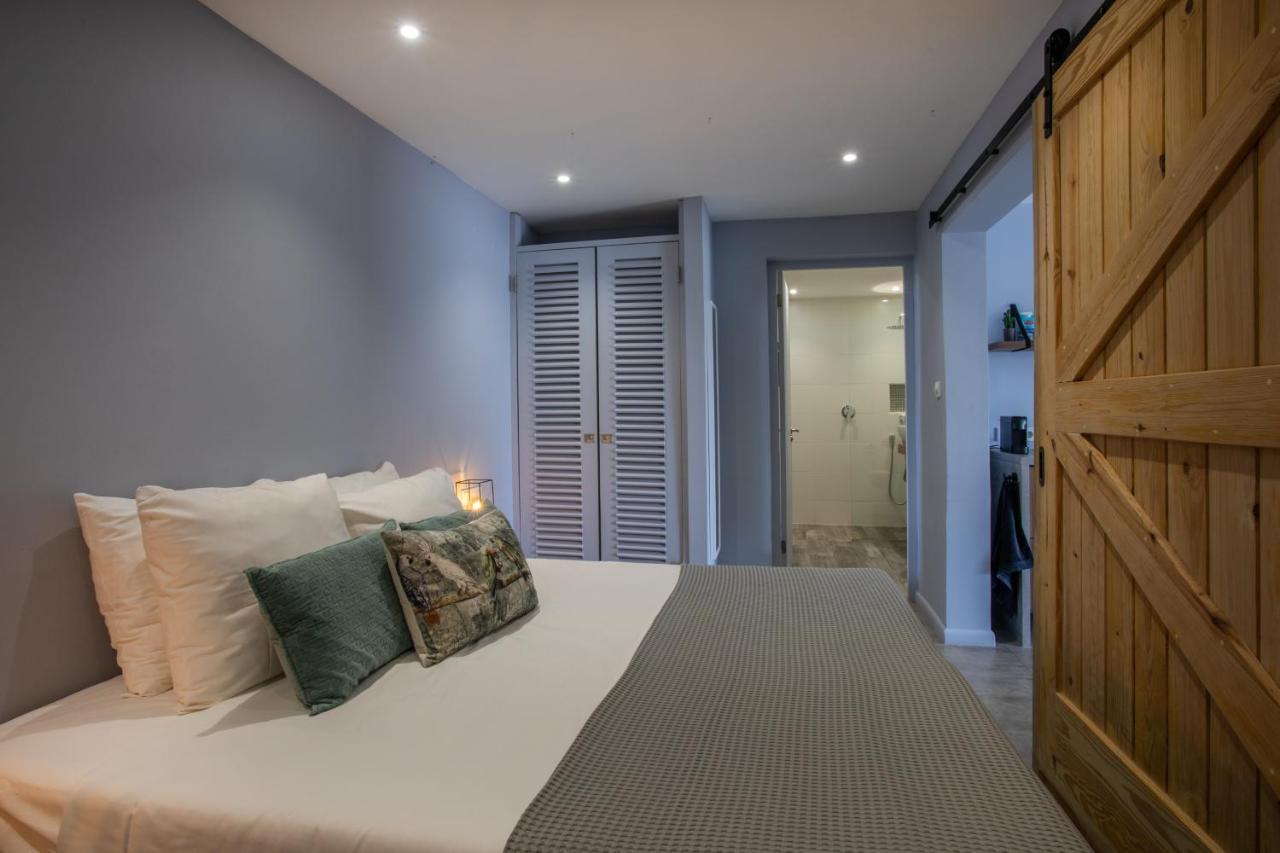 Indigo Apartments & Suites - 'Adults Only' Jan Thiel Extérieur photo